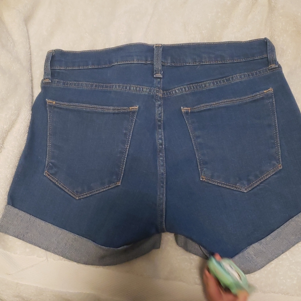 Shorts - Picture 2 of 2